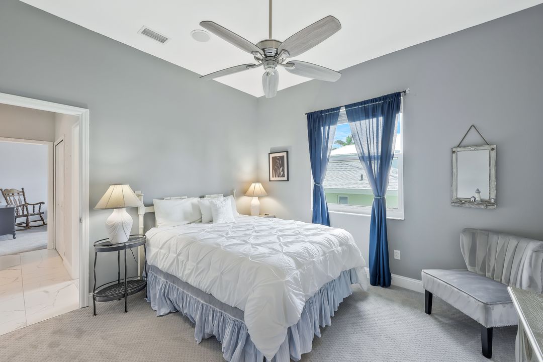 4837 Regal Dr, Bonita Springs, FL 34134