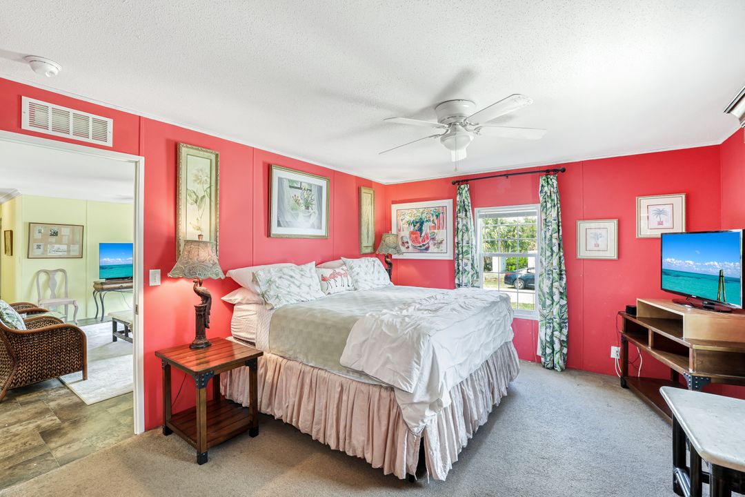 610 Sunset Dr, Marco Island, FL 34145