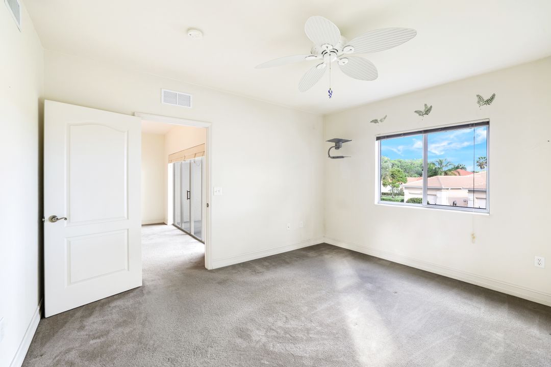 7839 Regal Heron Cir #206, Naples, FL 34104