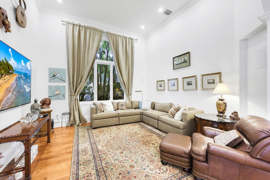 18051 Lagos Way, Naples, FL 34110