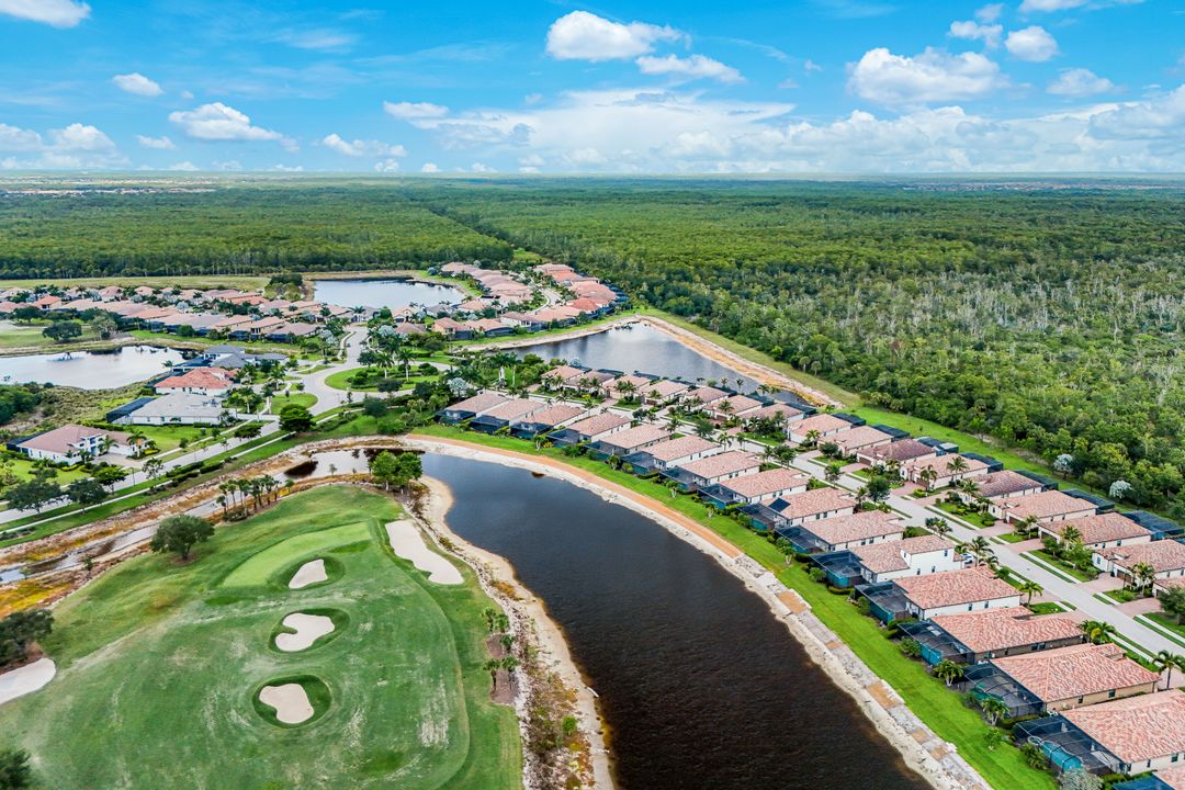 12643 Kinross Ln, Naples, FL 34120