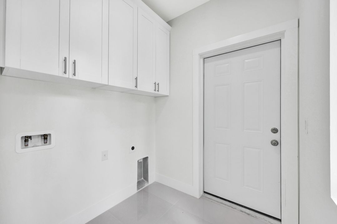 1137 Rahway St, Lehigh Acres, FL 33974