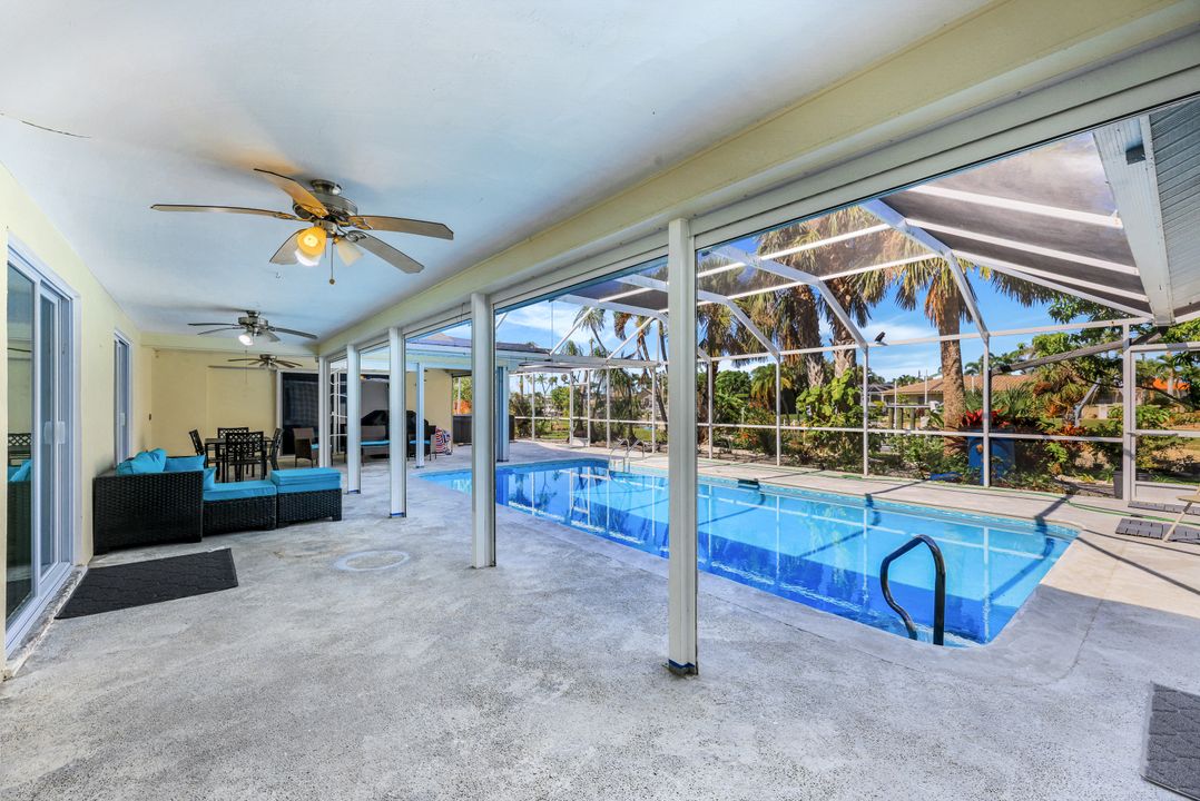 5308 Baypoint Ct, Cape Coral, FL 33904