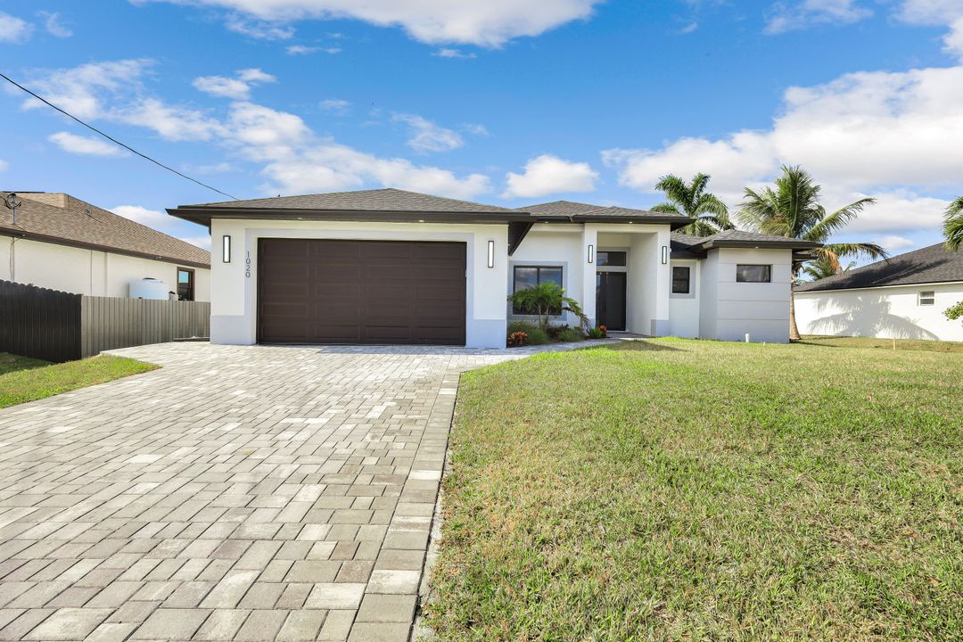 1020 NW 33rd Pl, Cape Coral, FL 33993