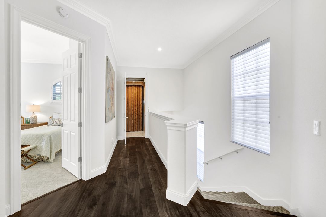 1876 Seville Blvd #1522, Naples, FL 34109