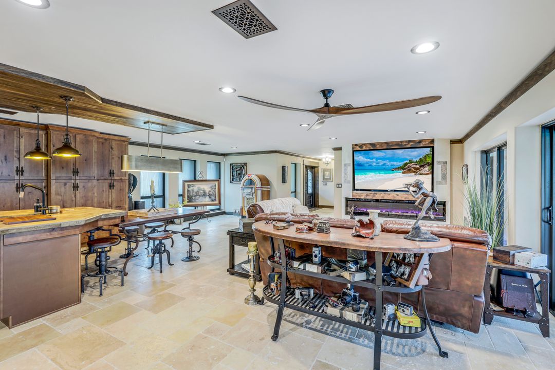 1838 Whitecap Cir, North Fort Myers, FL 33903