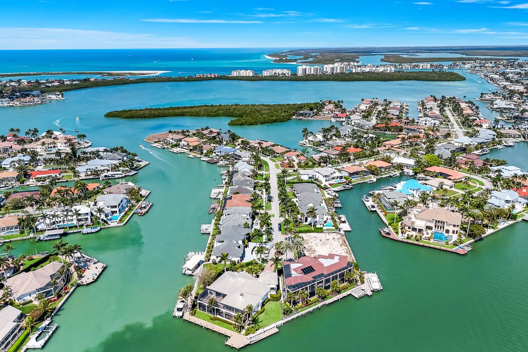 740 Rockport Ct, Marco Island, FL 34145