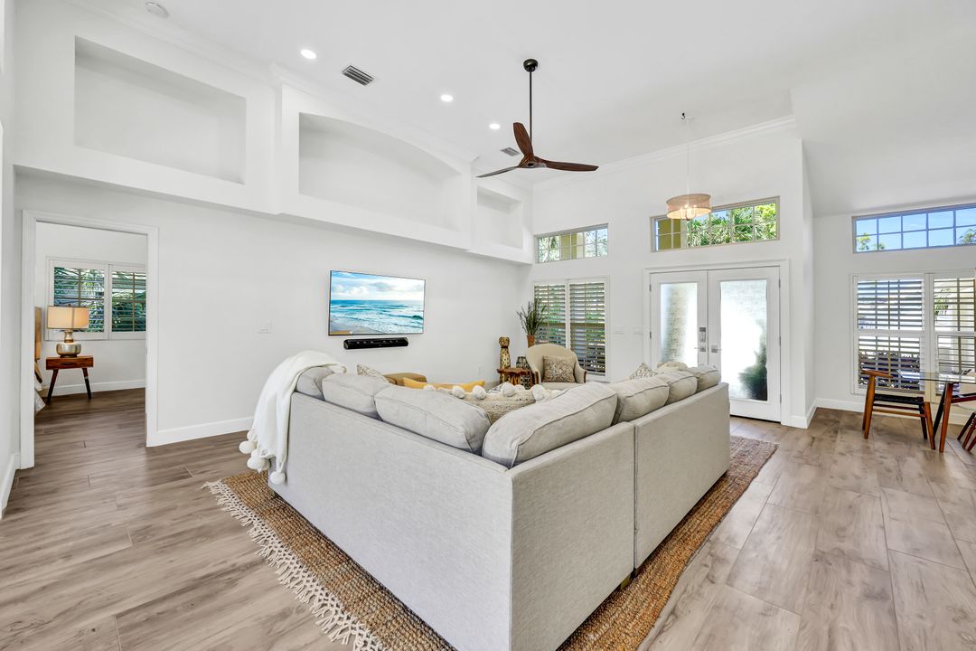 3771 Lakemont Dr, Bonita Springs, FL 34134