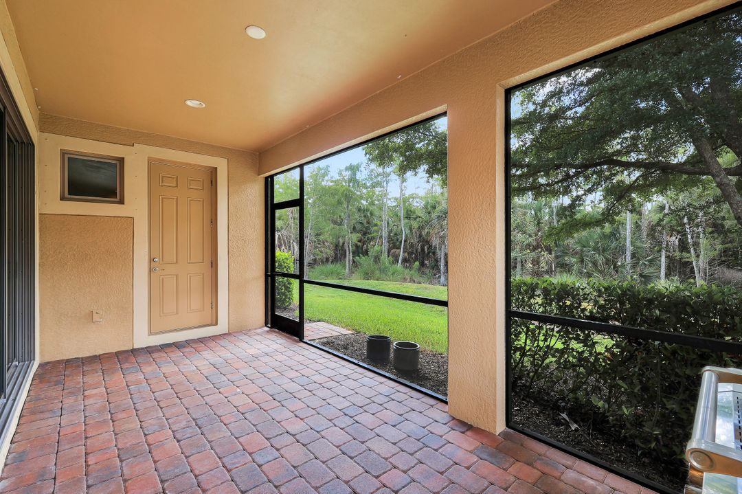 16188 Aberdeen Ave, Naples, FL 34110