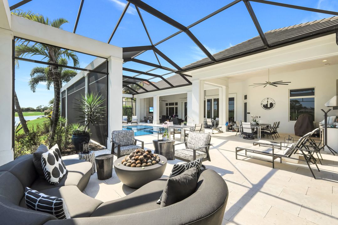 16438 Seneca Way, Naples, FL 34110