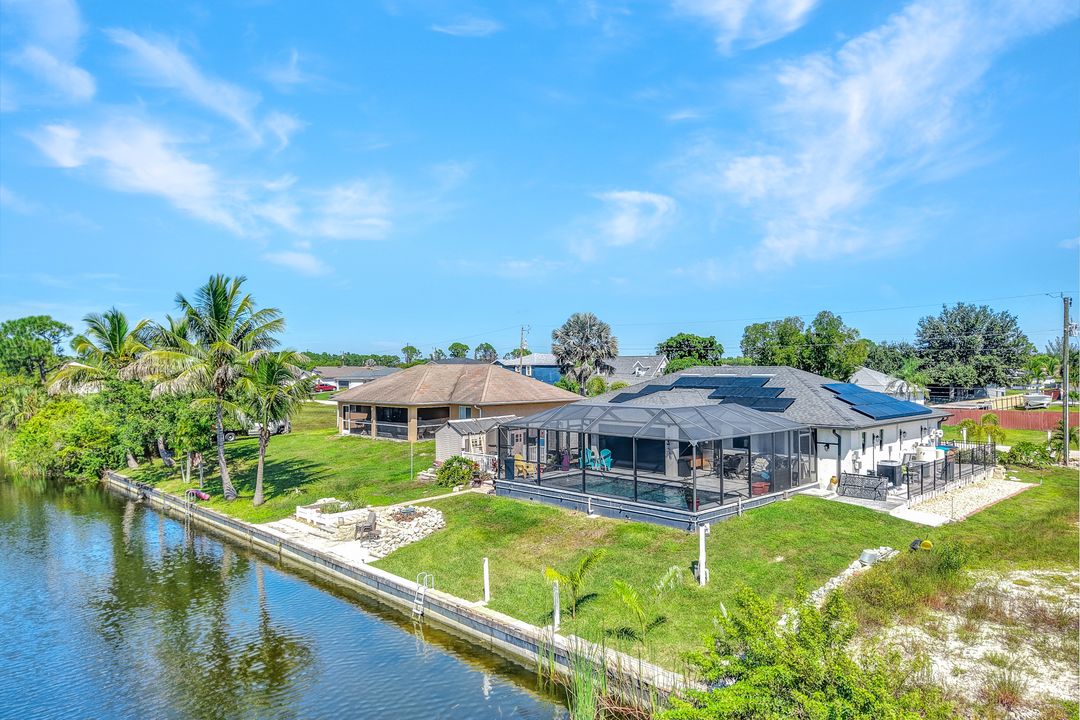 2906 NE 6th Ave, Cape Coral, FL 33909