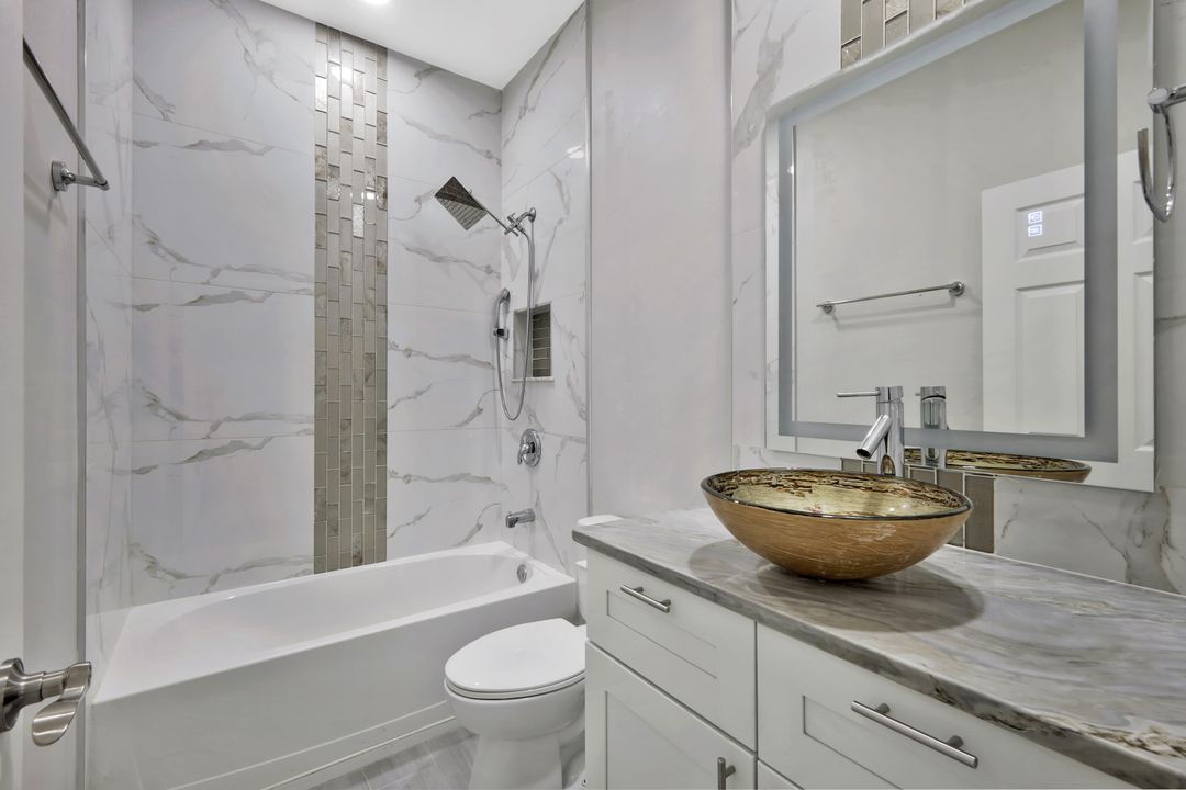 1918 SW 30th St, Cape Coral, FL 33914