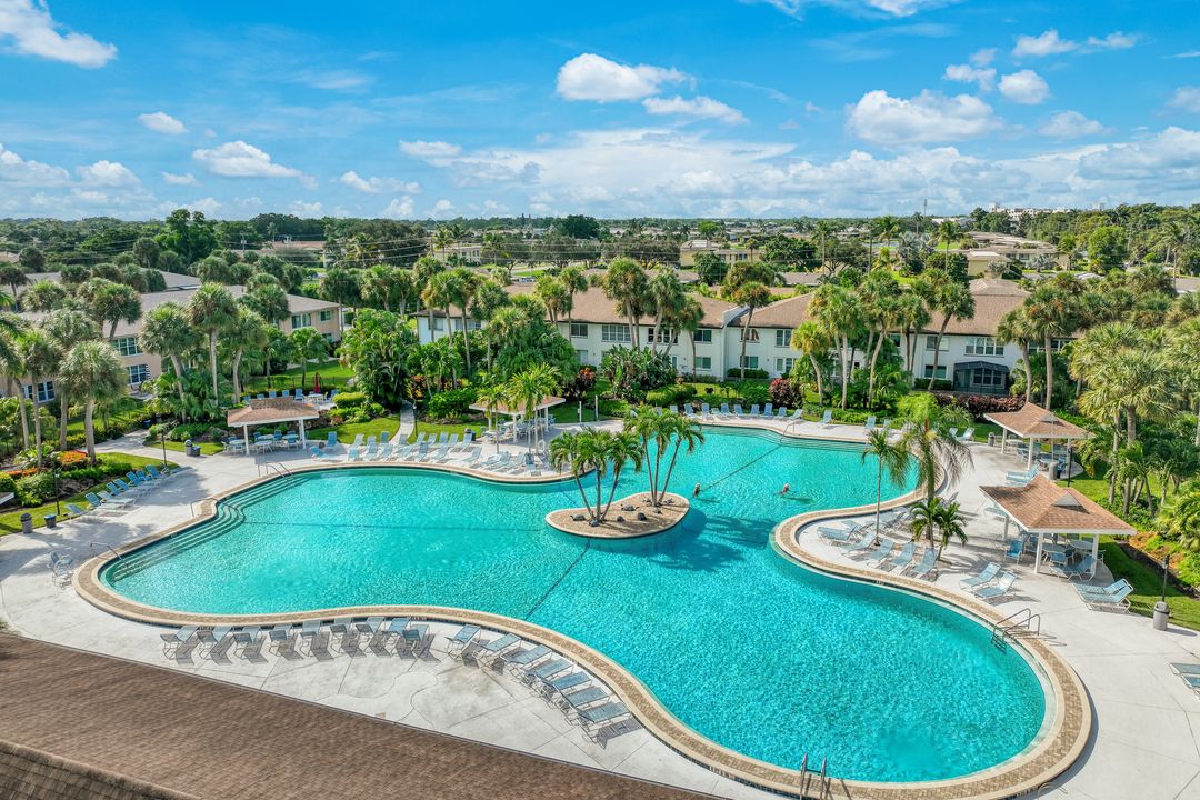 4038 Northlight Dr #1506, Naples, FL 34112