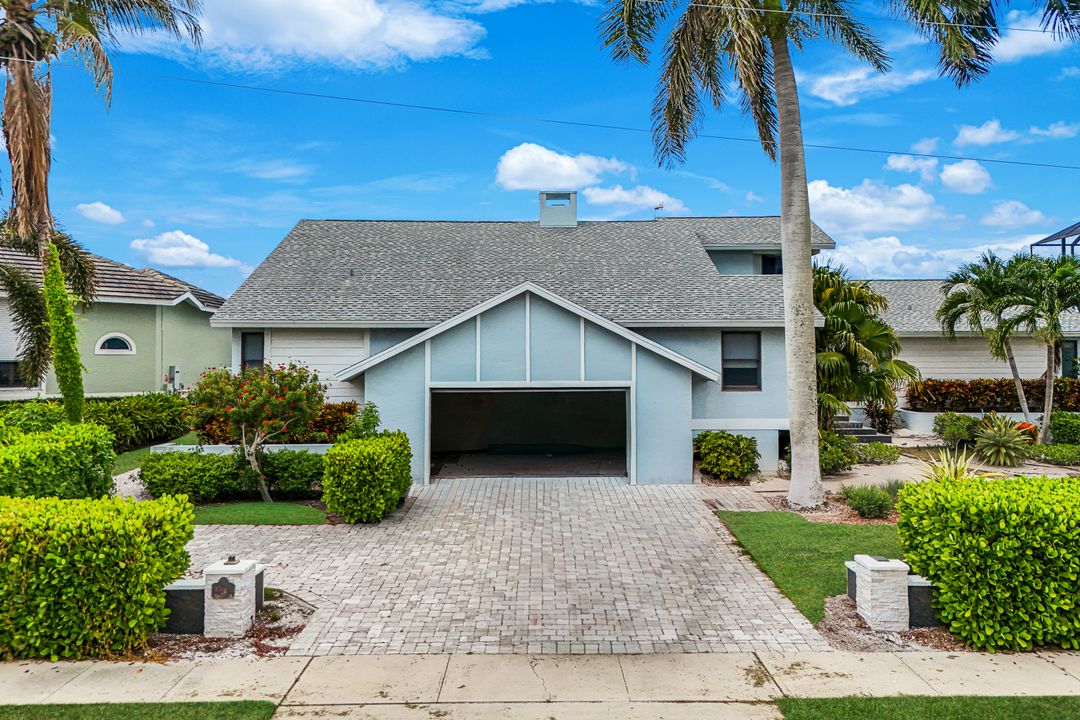 701 Rockport Ct, Marco Island, FL 34145