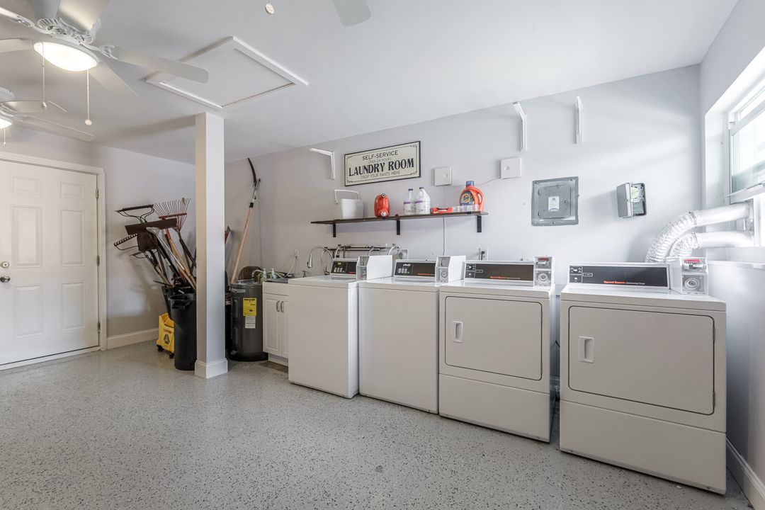 1605 Chesapeake Ave #4, Naples, FL 34102