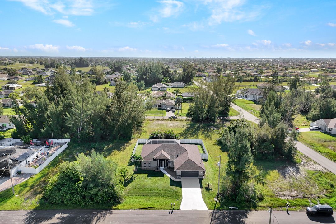 1121 NW 27th Ave, Cape Coral, FL 33993