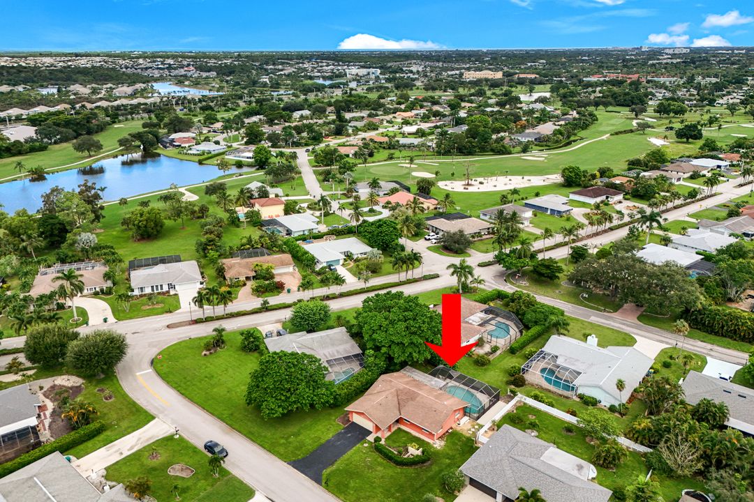 133 Briarcliff Ln, Naples, FL 34113