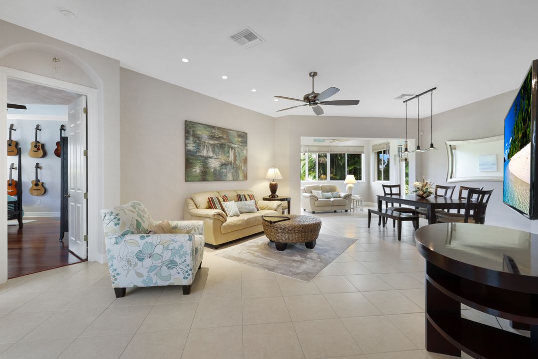 28201 L Burton Fletcher Ct, Bonita Springs, FL 34135