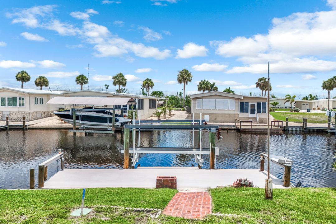 17841 Peppard Dr, Fort Myers Beach, FL 33931