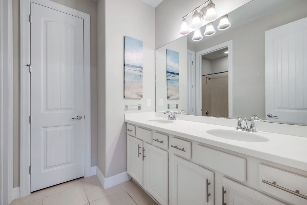 7209 Wilton Dr N, Naples, FL 34109