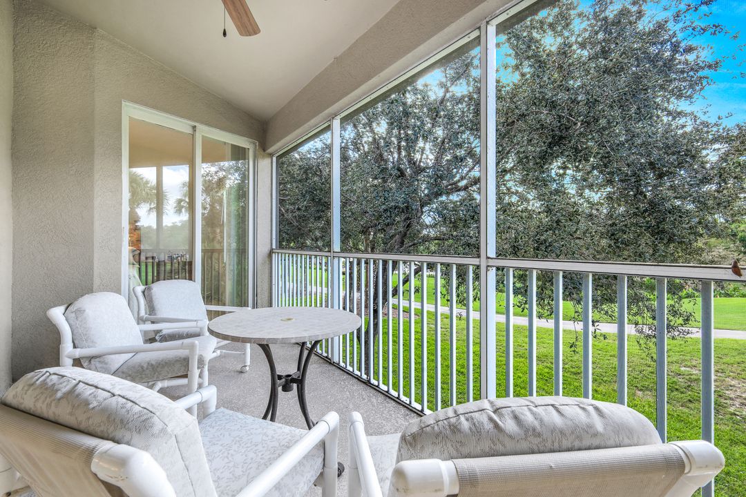 3425 Laurelgreens Ln S #203, Naples, FL 34119