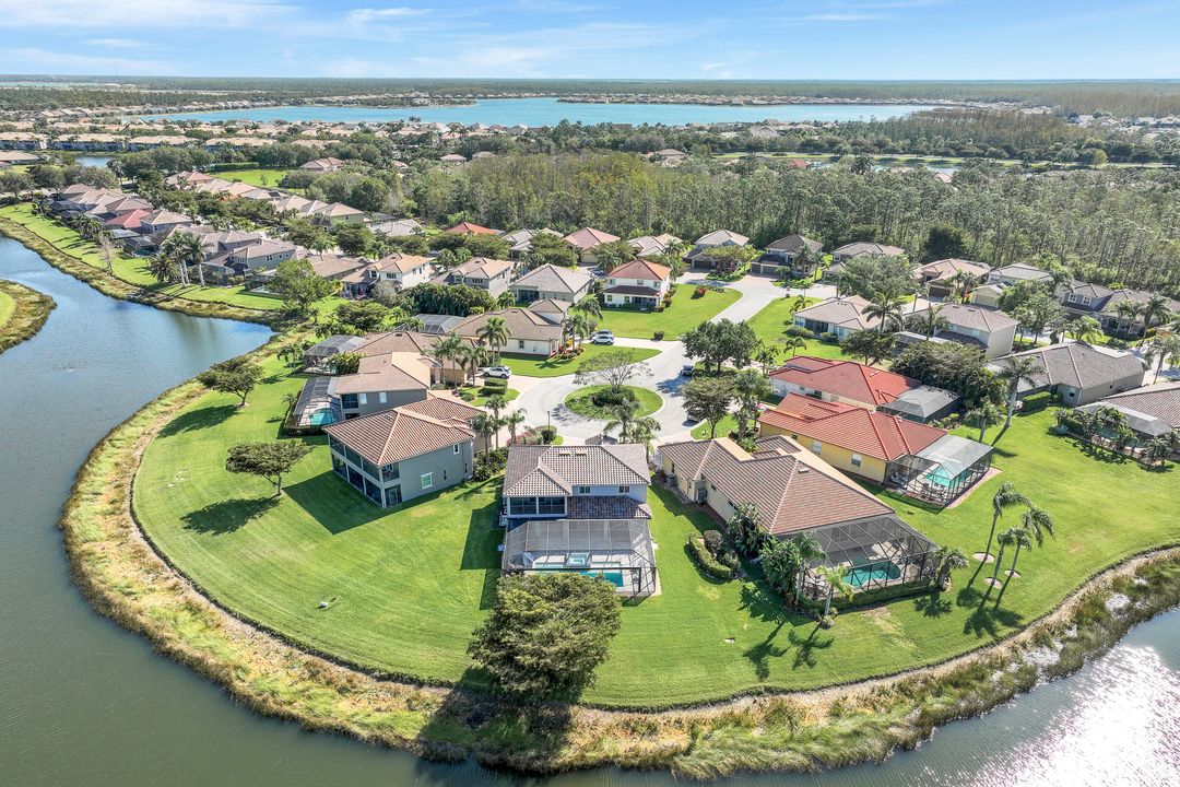 13600 Canolo Ct, Estero, FL 33928