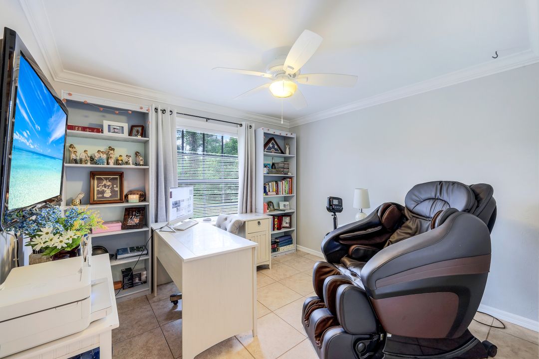 4295 14th St NE, Naples, FL 34120