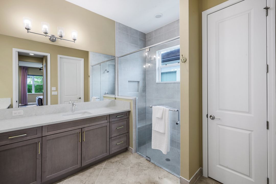 12446 Dahlia Ct, Naples, FL 34120