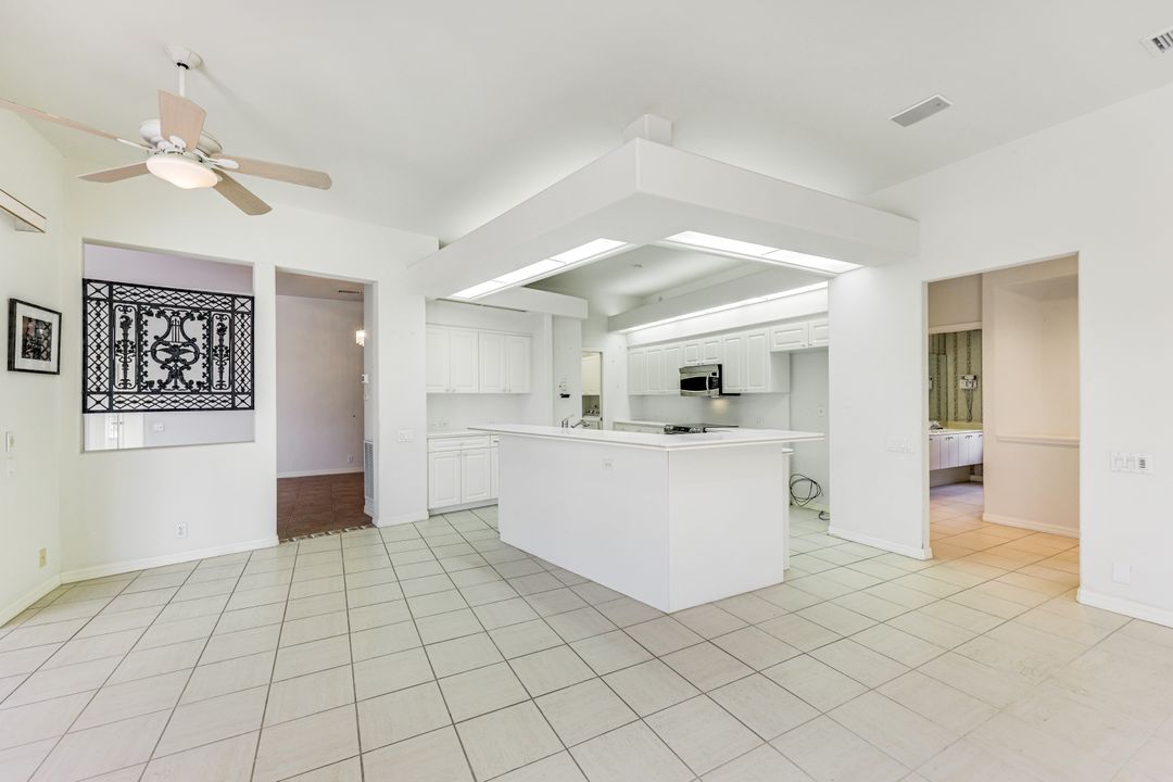 11726 Night Heron Dr, Naples, FL 34119