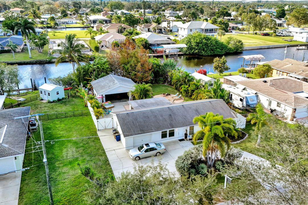 2125 St Croix Ave, Fort Myers, FL 33905