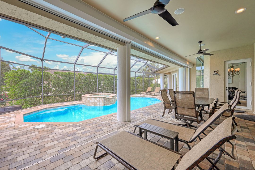 650 Amber Dr, Marco Island, FL 34145