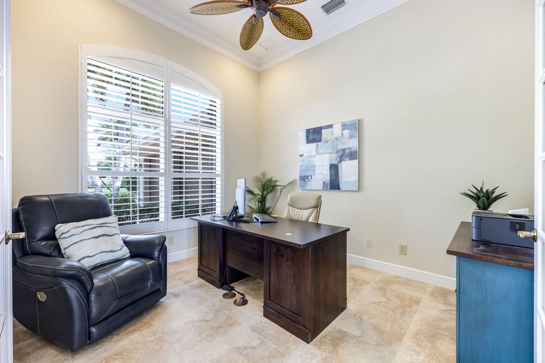 4568 Merganser Ct, Naples, FL 34119