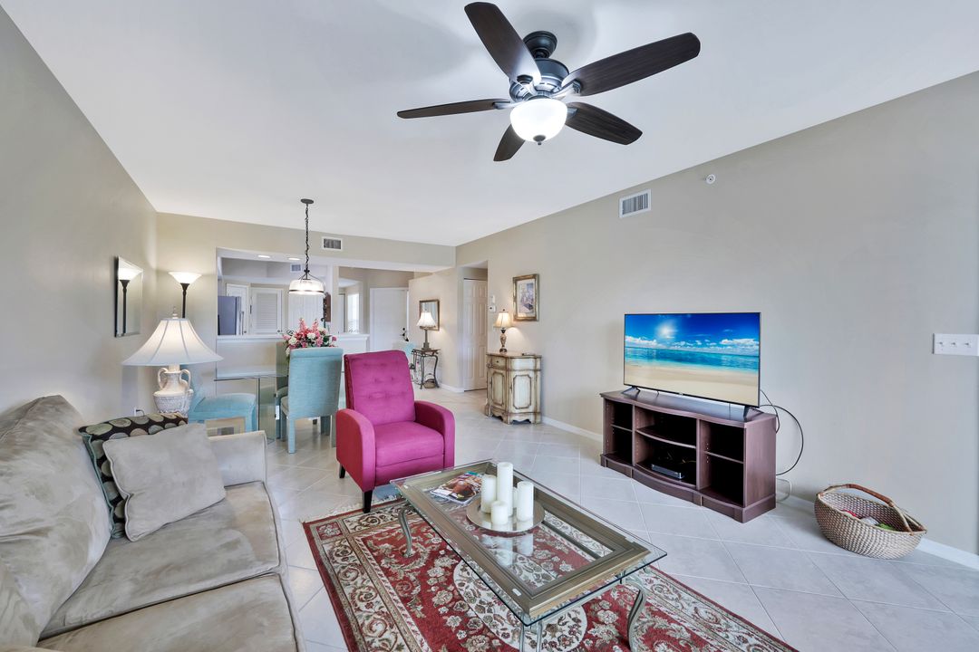 5025 Cedar Springs Dr #102, Naples, FL 34110