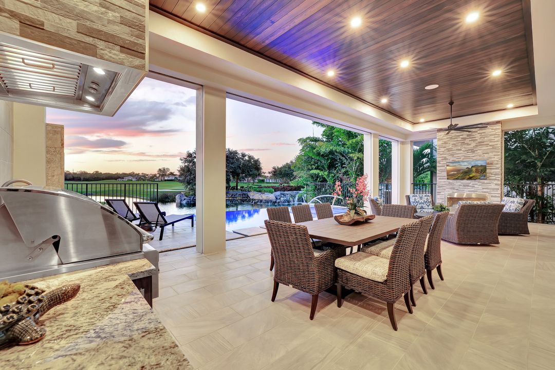 16647 Isola Bella Ln, Naples, FL 34110