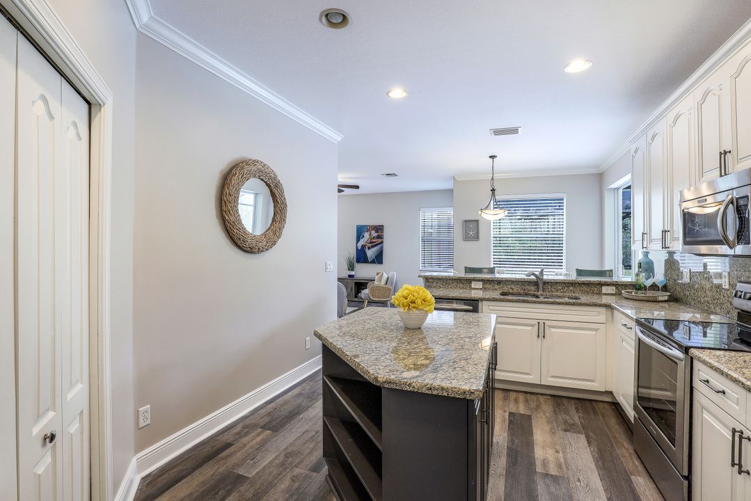 20661 Torre Del Lago St, Estero, FL 33928