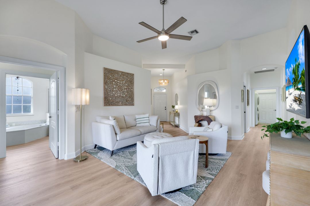 8058 Tauren Ct, Naples, FL 34119