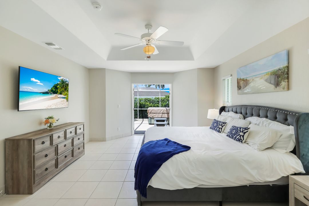 1390 Wayne Ave, Marco Island, FL 34145