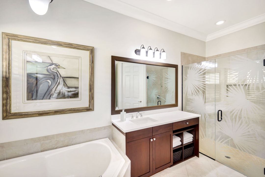 3706 Pleasant Springs Dr, Naples, FL 34119