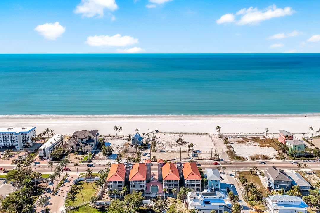 4633 Estero Blvd #201, Fort Myers Beach, FL 33931