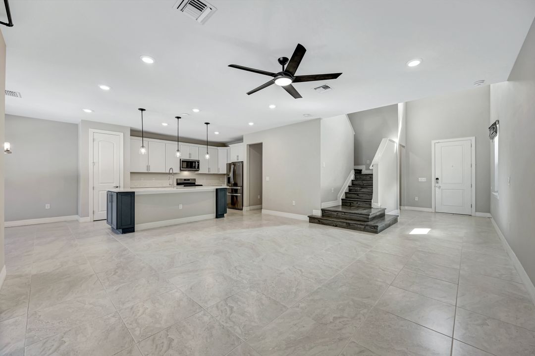 7265 Wilton Dr N, Naples, FL 34109