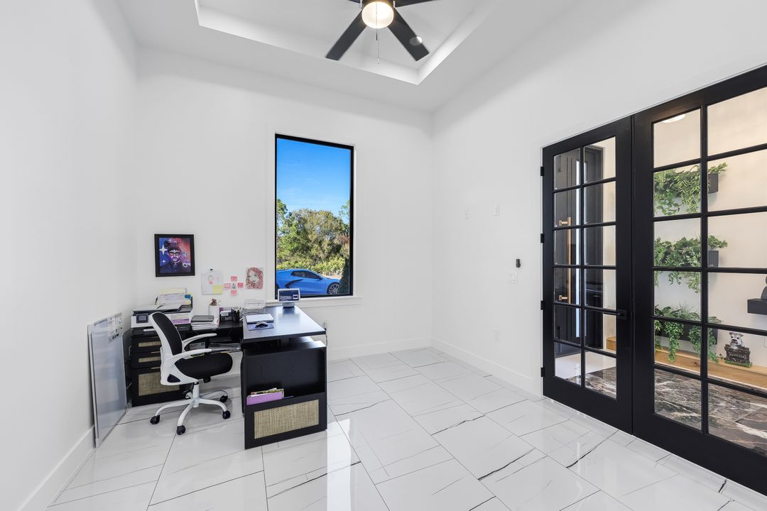 1104 E 6th St, Lehigh Acres, FL 33972