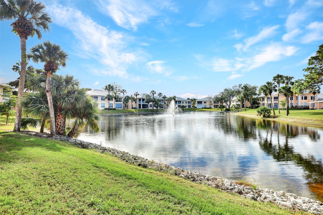 774 Wiggins Lake Dr #101, Naples, FL 34110
