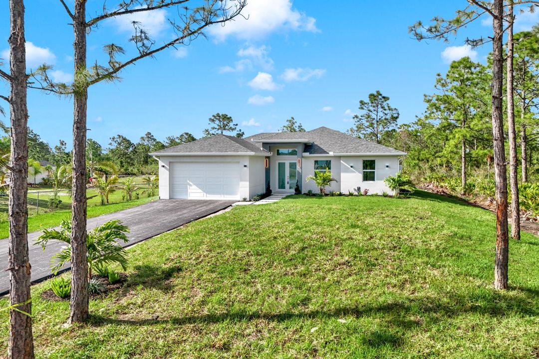 4321 60th Ave NE, Naples, FL 34120