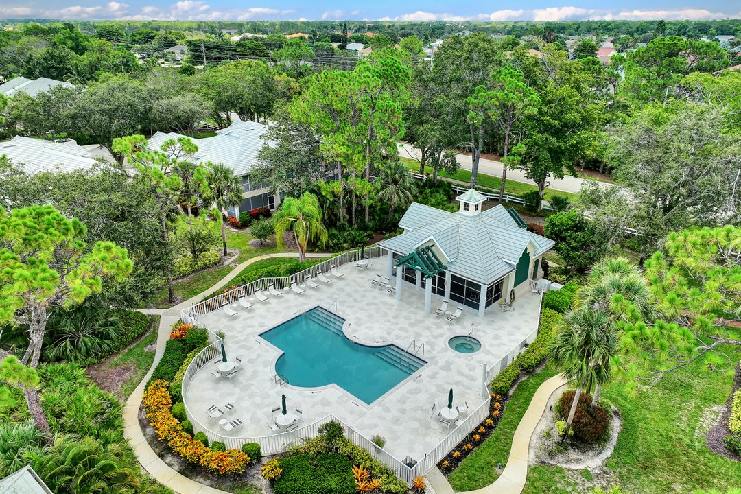 2811 Aintree Ln  #E204, Naples, FL 34112