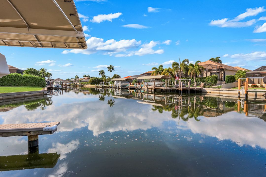 1771 Hummingbird Ct, Marco Island, FL 34145