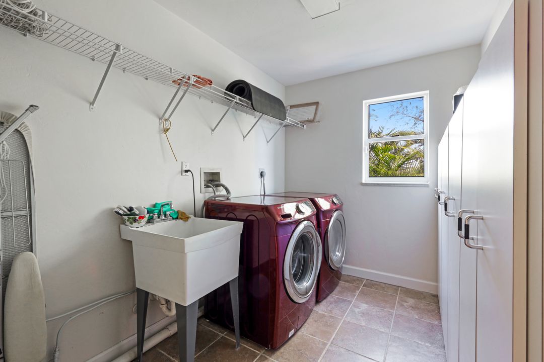 422 Seaworthy Rd, North Fort Myers, FL 33903