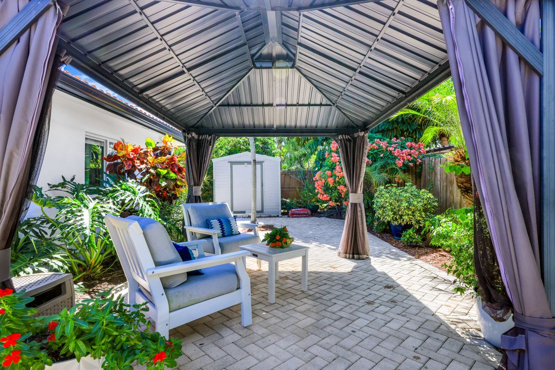 5779 NE 17th Ave, Fort Lauderdale, FL 33334