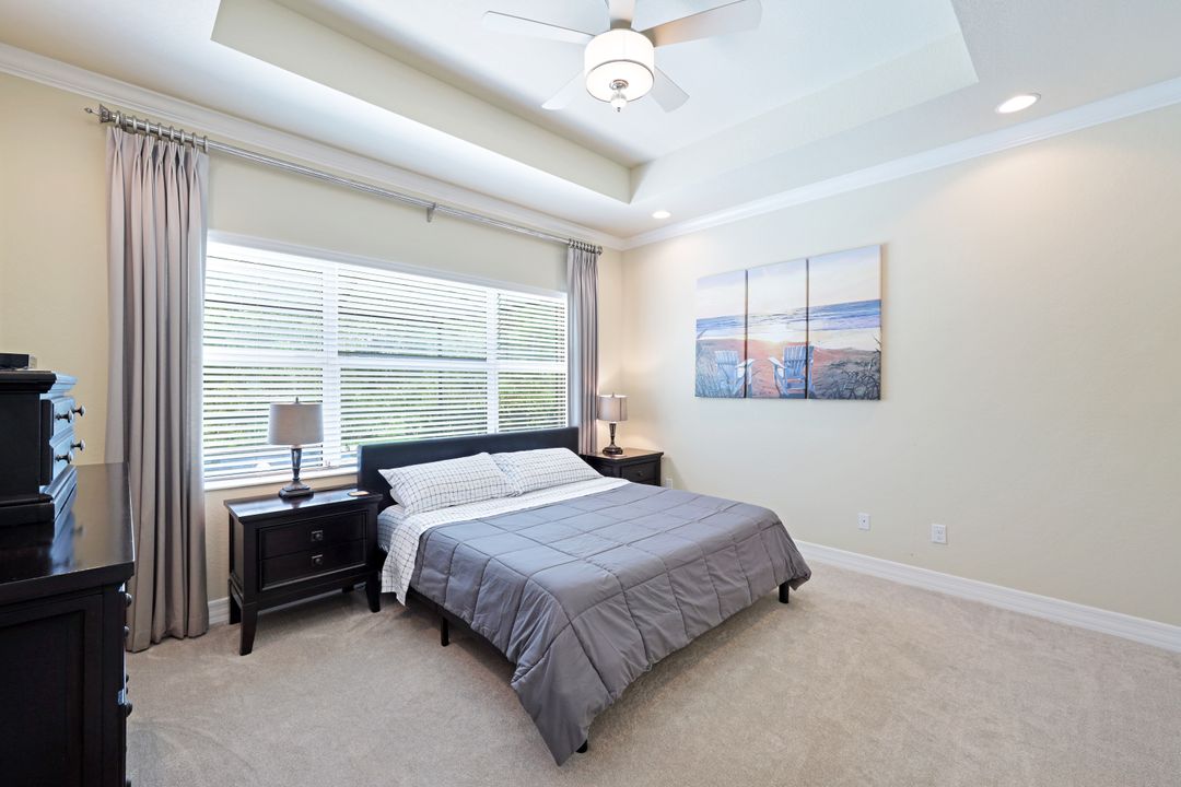 11292 Sparkleberry Dr, Fort Myers, FL 33913