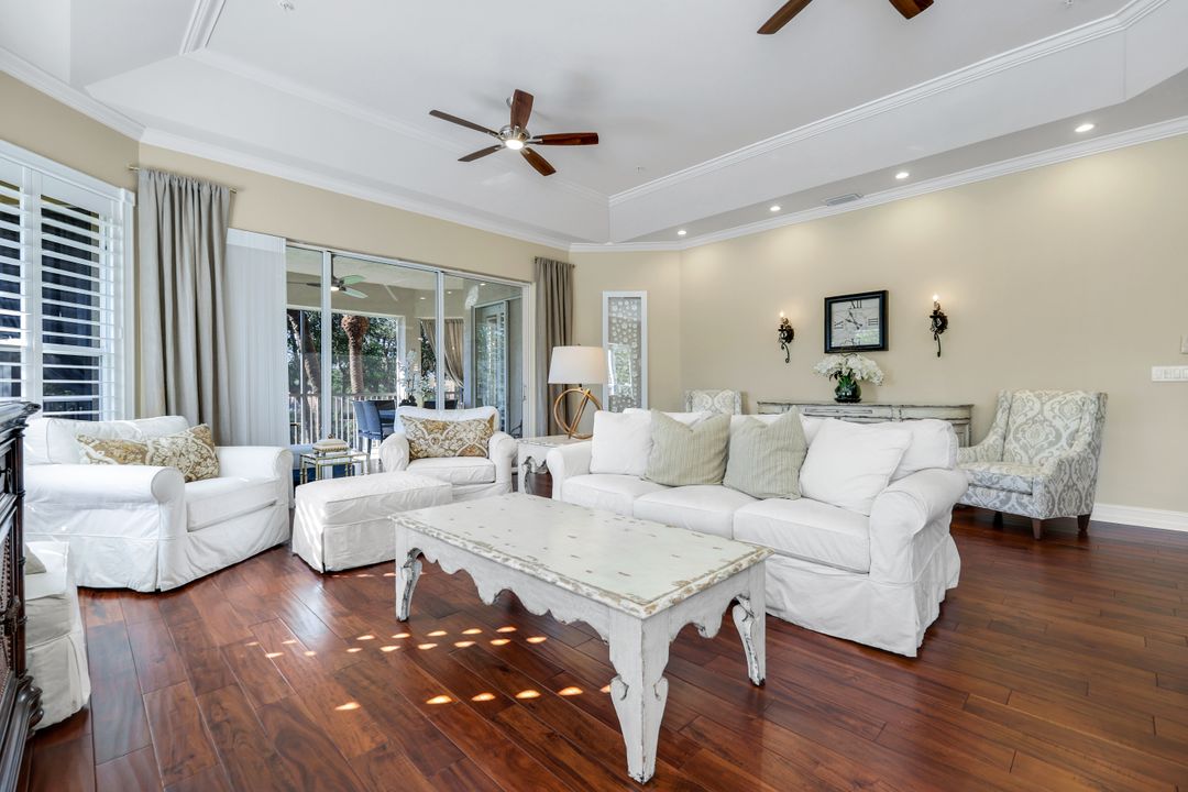 1840 Les Chateaux Blvd #4201, Naples, FL 34109