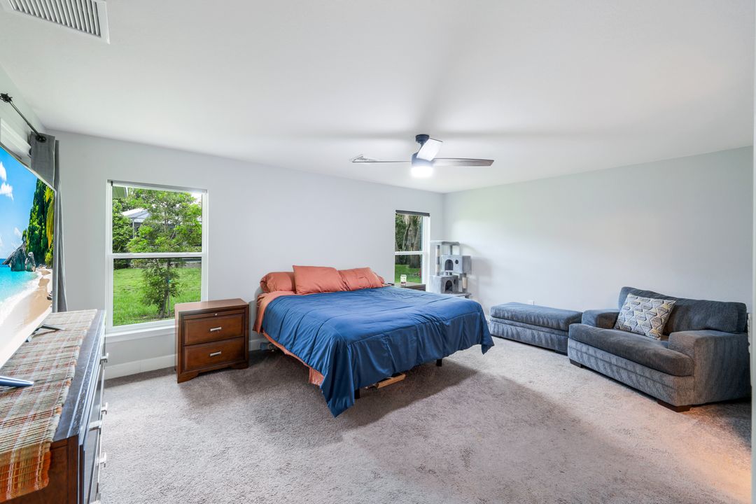 3457 NE 18th Pl, Cape Coral, FL 33909